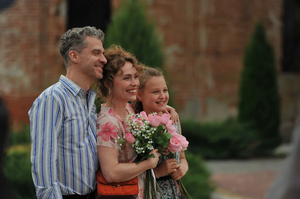 Сцена из фильма Объявляю вас мужем и женой Сцена из фильма Объявляю вас мужем и женой