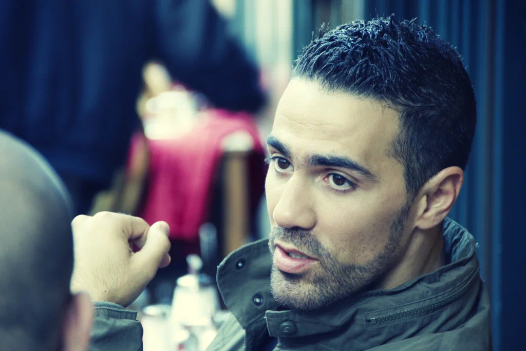 Сцена из фильма Жизнь меняет тебя / Zeiten ändern Dich Сцена из фильма Жизнь меняет тебя / Zeiten ändern Dich