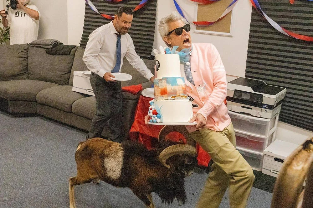 Сцена из фильма Чудаки: Лучшее и последнее / Jackass: Best and Last Сцена из фильма Чудаки: Лучшее и последнее / Jackass: Best and Last