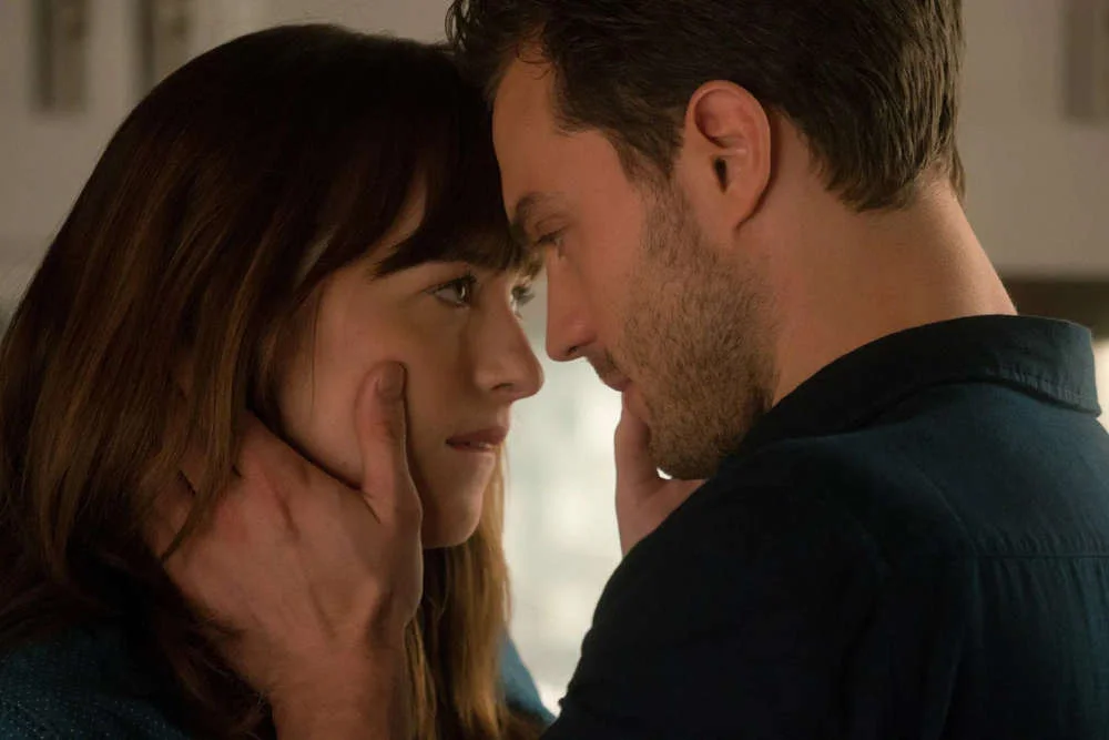 Кадр из фильма На пятьдесят оттенков темнее / Fifty Shades Darker Кадр из фильма На пятьдесят оттенков темнее / Fifty Shades Darker